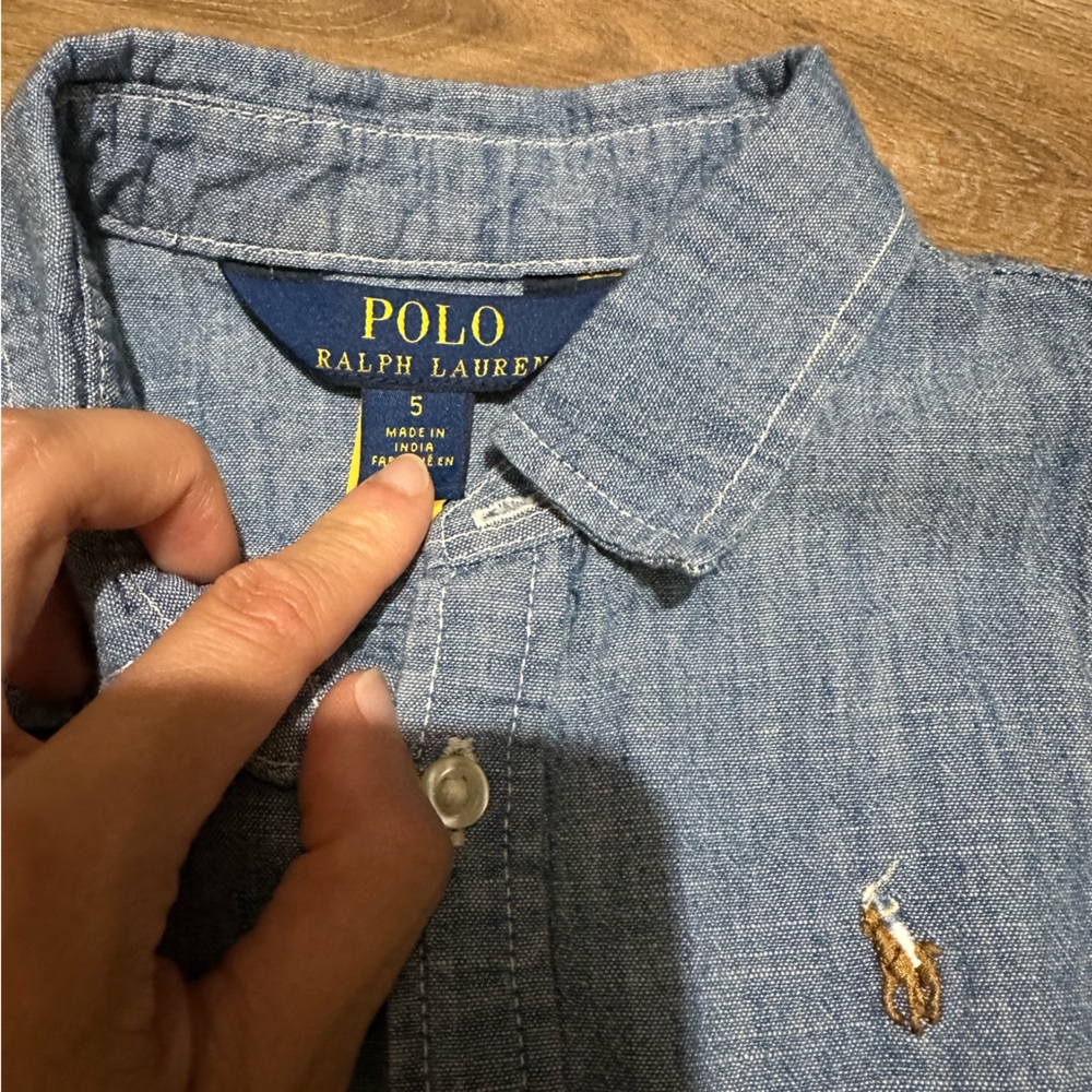 EUC Polo Ralph Lauren Chambray Sleeveless Button Down Dress in Size 5T - Picture 2 of 3